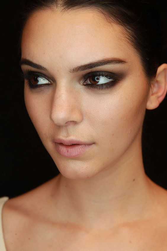 smokey eyes bronze